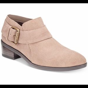 NEW Bella-Vita booties